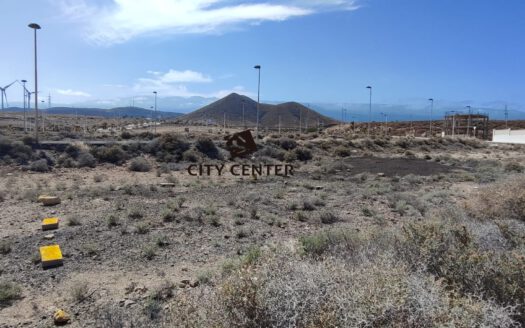 SOLAR UBRANO EN ABADES