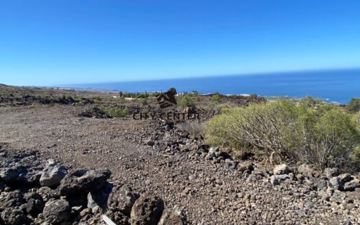 TERRENO EN GUIA DE ISORA